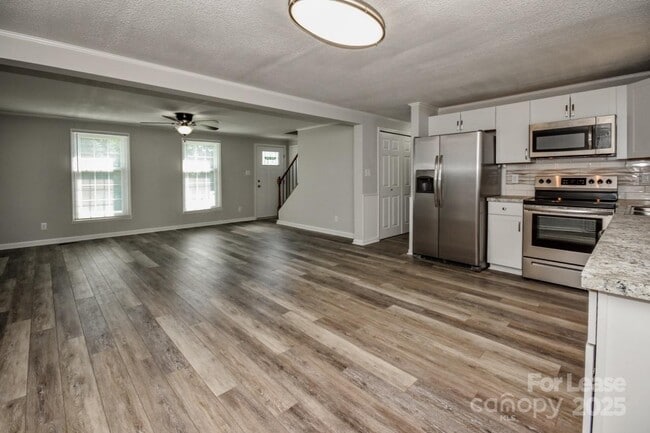 Building Photo - 4792 NC-73