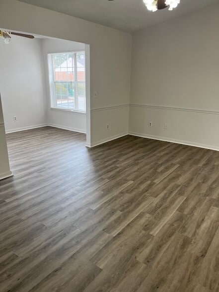 Building Photo - 1114 3rd Loop Rd