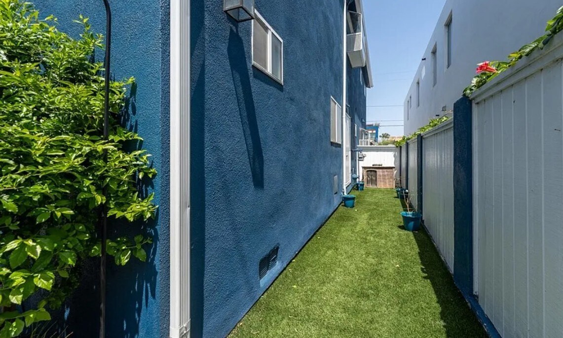 Building Photo - 1259 Bonnie Brae St