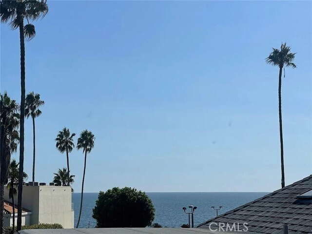 Building Photo - 274 Cliff Dr