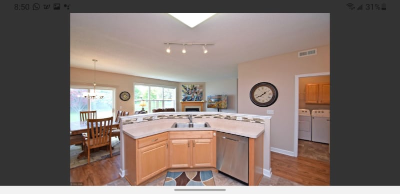 Building Photo - 1701 Oakbrooke Way