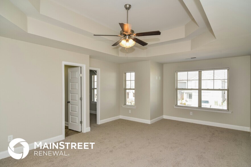 Building Photo - 7206 NW Berrywood Ct