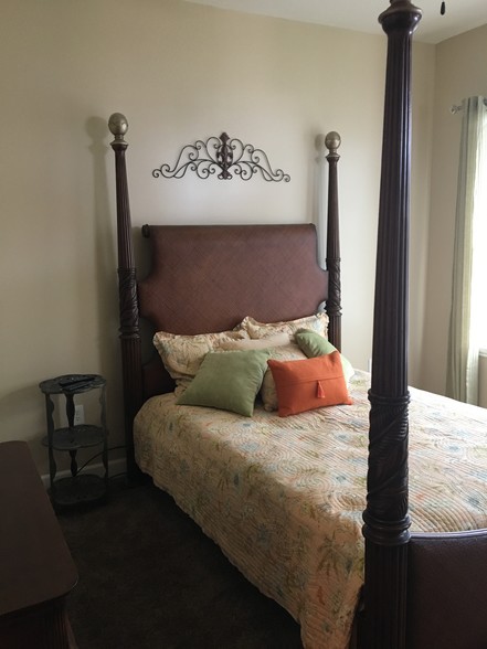 Bedroom - 8700 Front Beach Rd