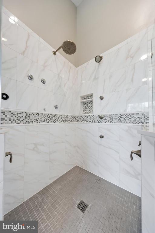 Building Photo - 3518 Trevi Ct