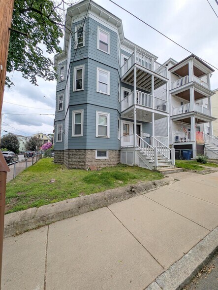 Building Photo - 41 Belknap St