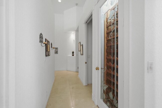 Building Photo - 1716 NW 124th Way