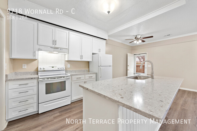 Primary Photo - Bright & Inviting 1-Bedroom, 1.5-Bath with...