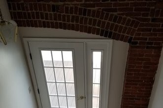 Building Photo - 35 E 6th St