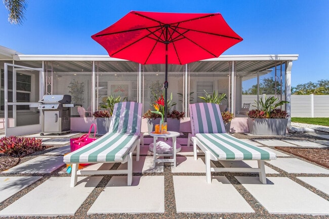 Building Photo - 4891 Heron Rd