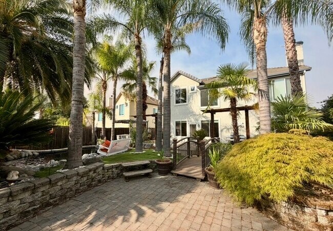 Building Photo - Spacious 5-Bedroom Rocklin Home with Private Backyard Oasis