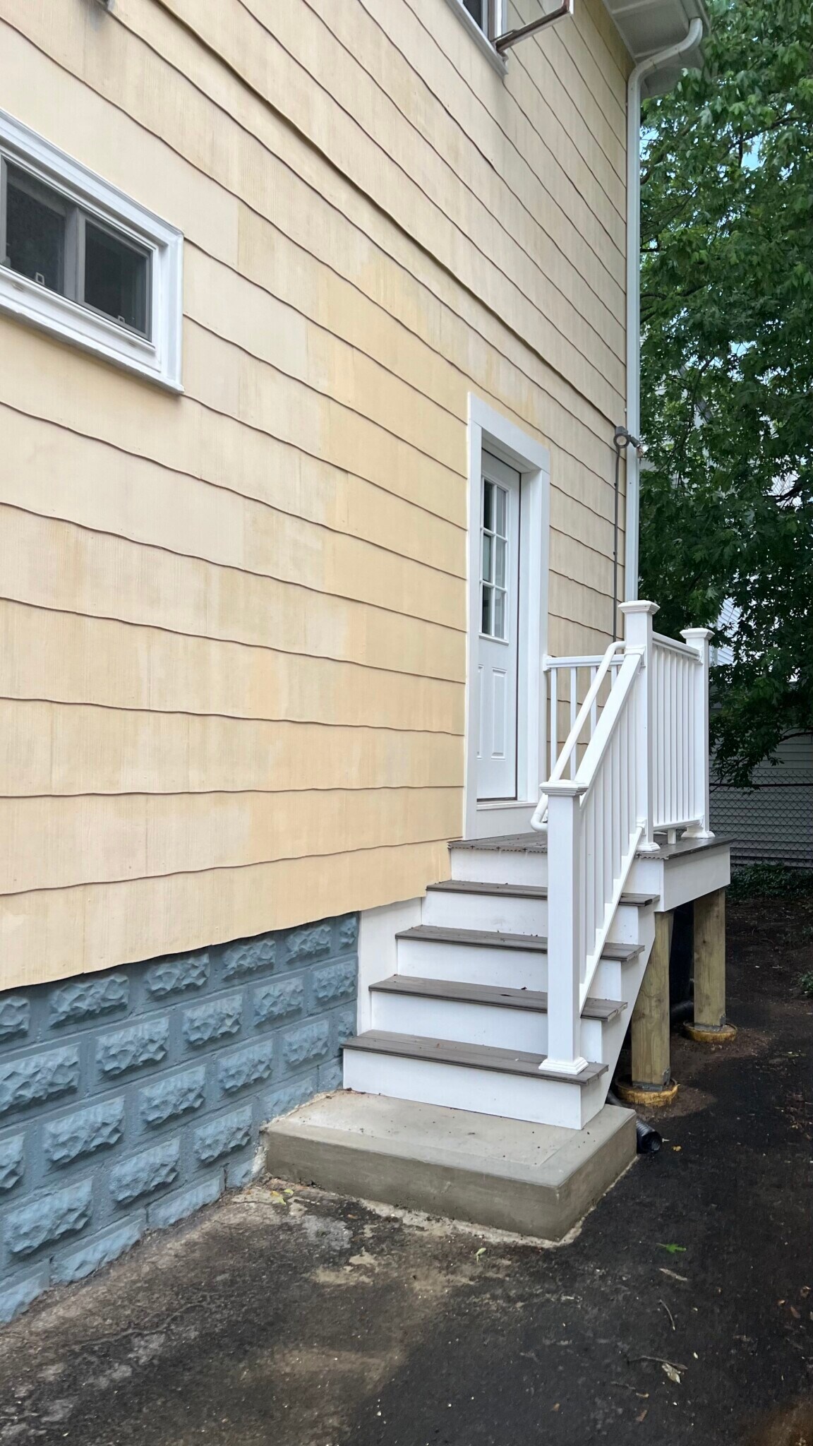 Building Photo - 75 Pearson Rd