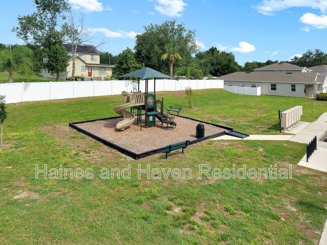 Building Photo - 840 Blue Creek Dr