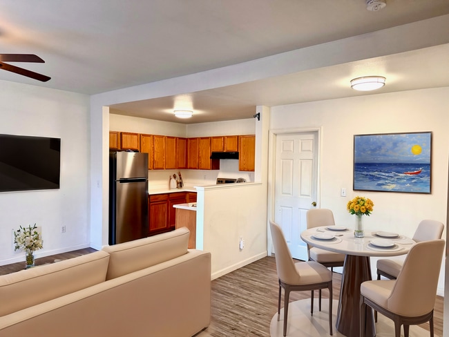 Building Photo - Updated 2-story townhome on the South side of Colorado Springs WITH Mountain Views