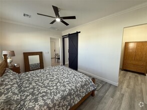 Building Photo - 8500 Rocky Ave