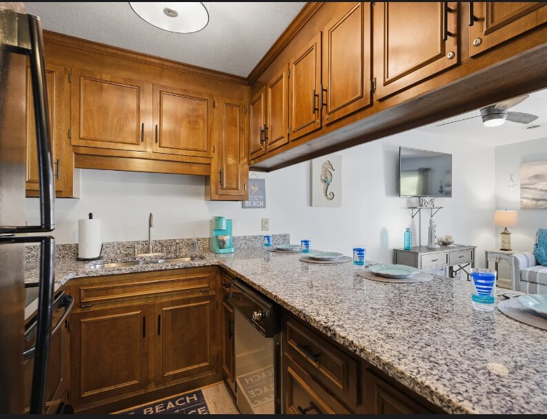 Building Photo - 202 Maison Dr