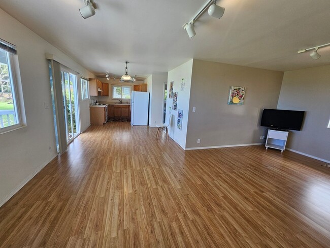 Building Photo - Beautiful Ocean View 1 bedroom in Kula