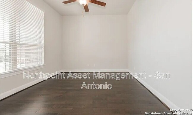 Building Photo - 13706 Meadowick Dr