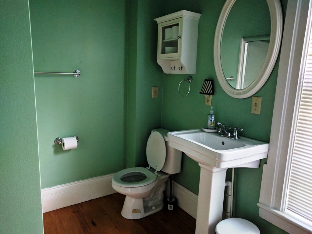 Building Photo - 423 Budd St