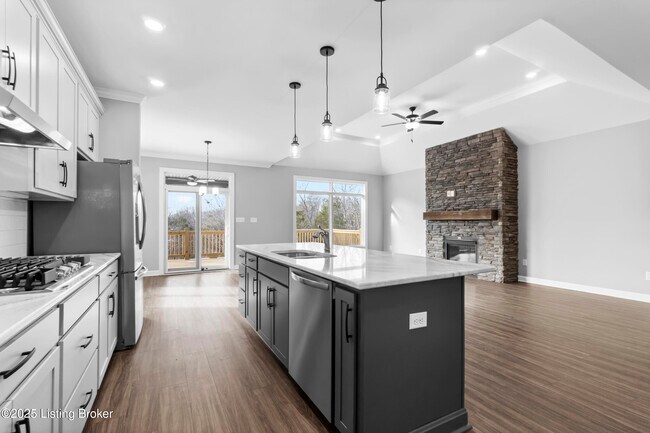 Building Photo - 5919 Ruby Fls Dr