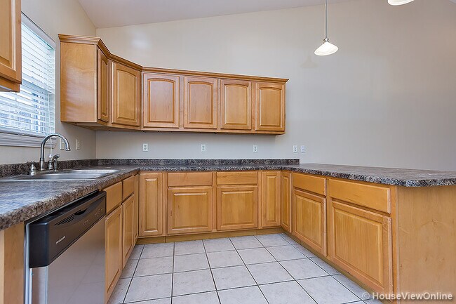 Building Photo - Duplex in Cape Girardeau