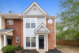 Building Photo - 281 Pearl Chambers Dr