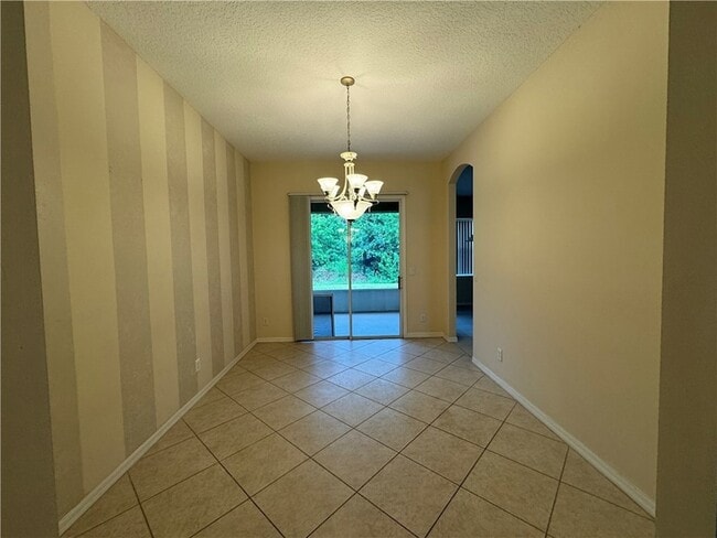Building Photo - 707 46th Square