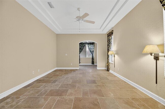 Building Photo - 1039 Emerald Dunes Dr
