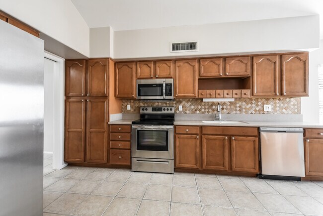 Building Photo - 24226 N 40th Ln