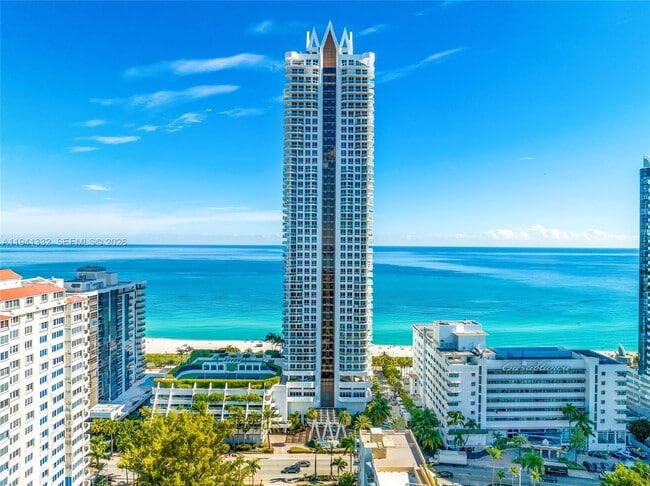 Building Photo - 6365 Collins Ave