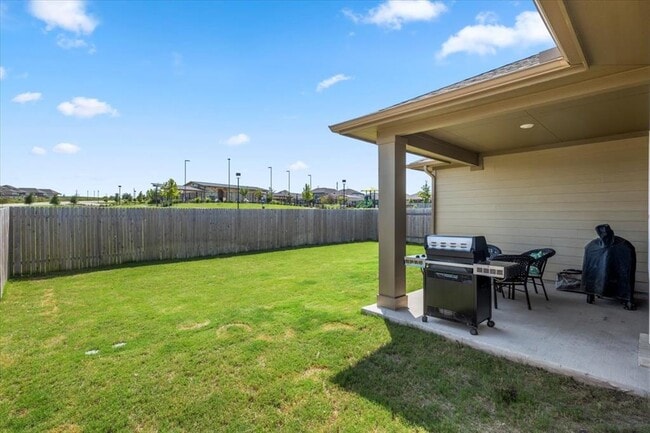 Building Photo - 6501 Velvet Leaf Ln