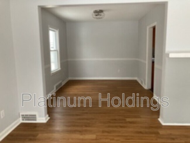 Building Photo - 23908 E Baintree Rd