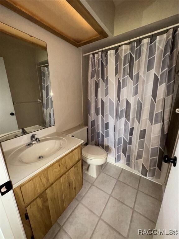 Building Photo - 810 E Gilchrist Ct