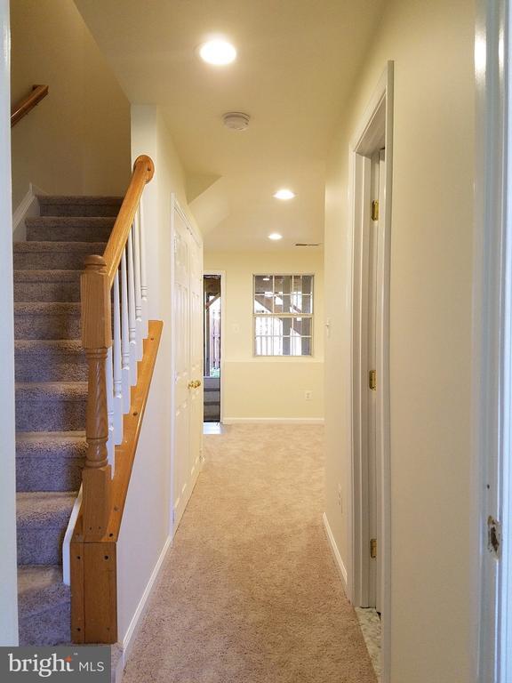 Building Photo - 14210 Autumn Cir