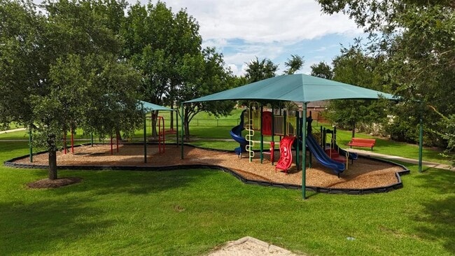 Building Photo - 23707 Hackberry Dr