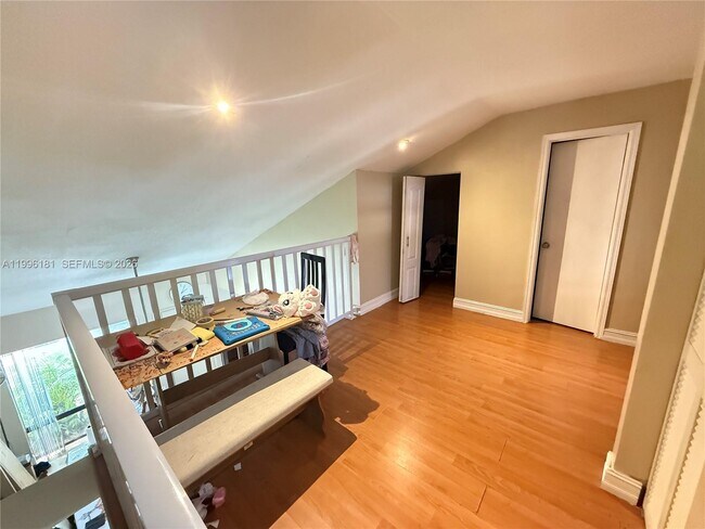 Building Photo - 11109 NW 37th St