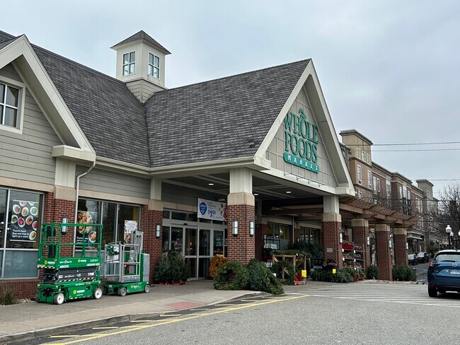 1 block from the apartment - 893 Farmington Ave