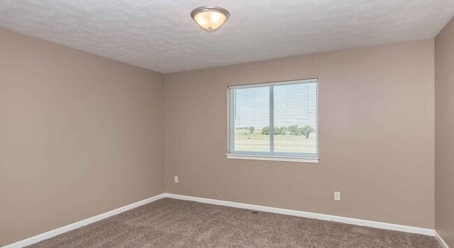 Building Photo - 407 Opal Ln
