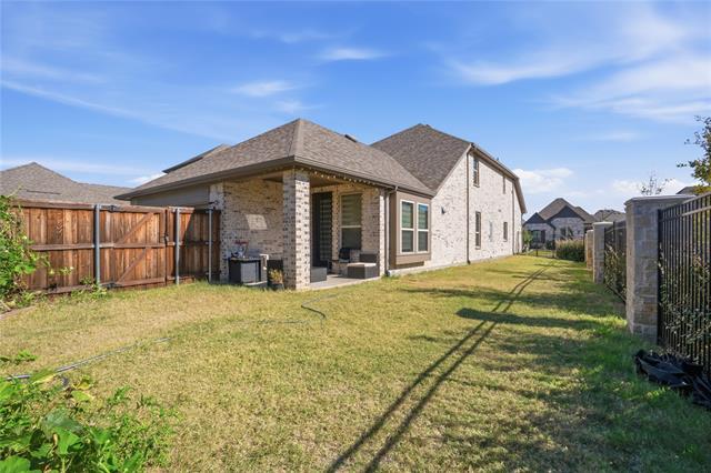 Building Photo - 4424 English Maple Dr