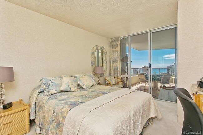 Bedroom - 2600 Pualani Way