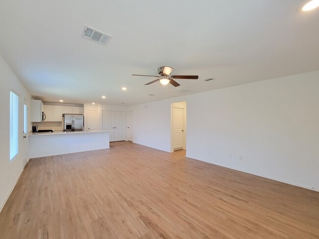 Building Photo - 314 Hbr Bnd Ct