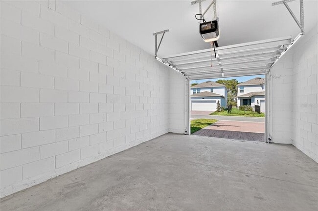 Building Photo - 16587 Barbours Crk Wy