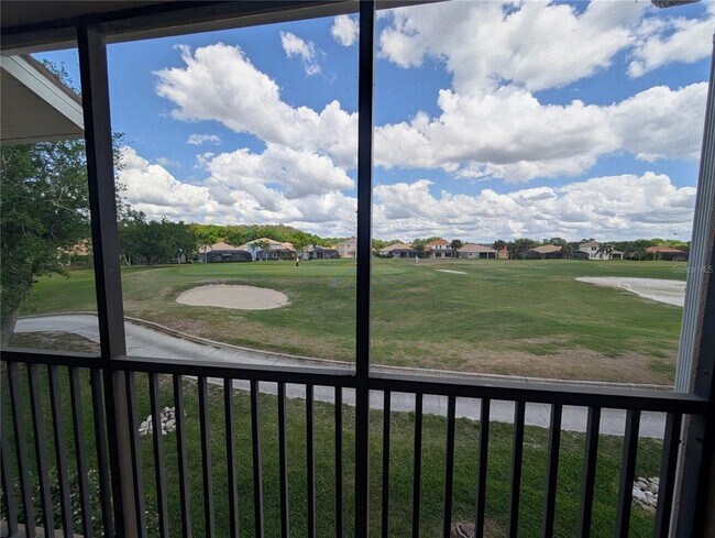 Building Photo - 803 Fairwaycove Ln