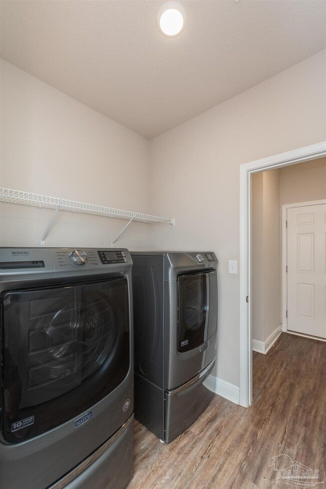 Building Photo - 7584 Burnside Lp
