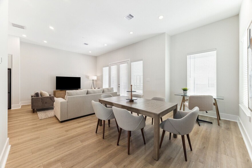 Building Photo - 1620 Ojeman Rd