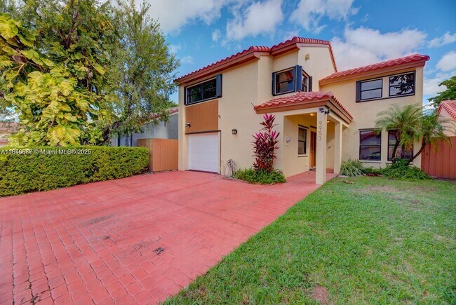 Building Photo - 9953 SW 147th Ct