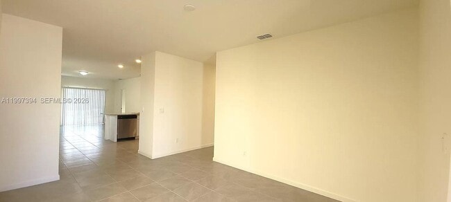 Building Photo - 12271 Rimini Wy