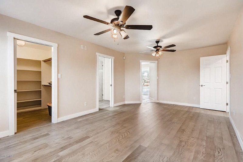 Building Photo - 814 W Villa Maria Dr