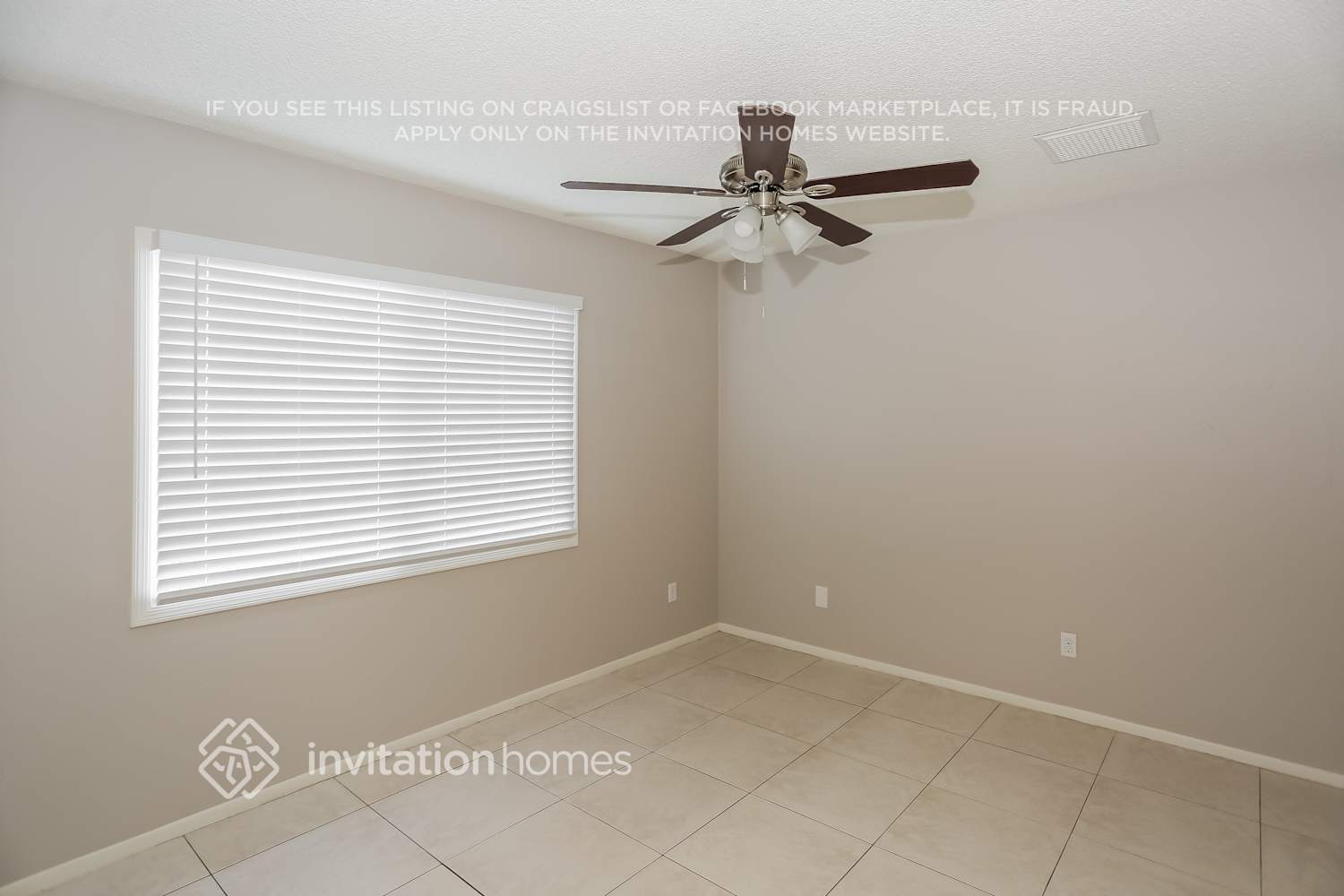 Building Photo - 5726 N 46th Ave