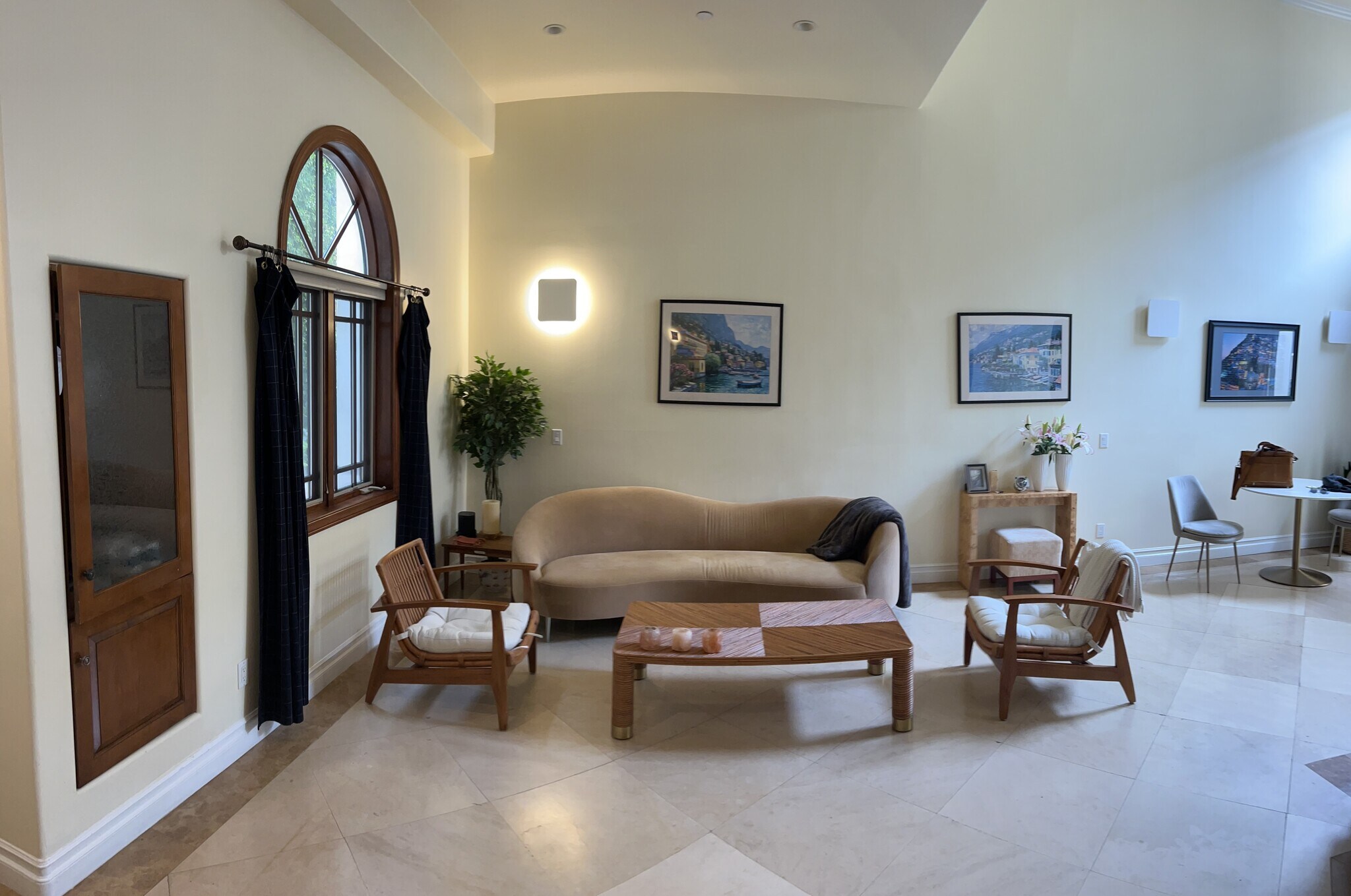 Building Photo - 1027 10th St