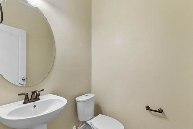 Building Photo - New Rental